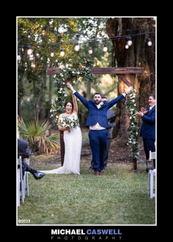 Read more about the article Hannah & Vinny’s Wedding at Palmetto’s on the Bayou in Slidell